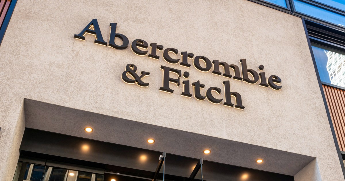abercrombie-holiday-growth
