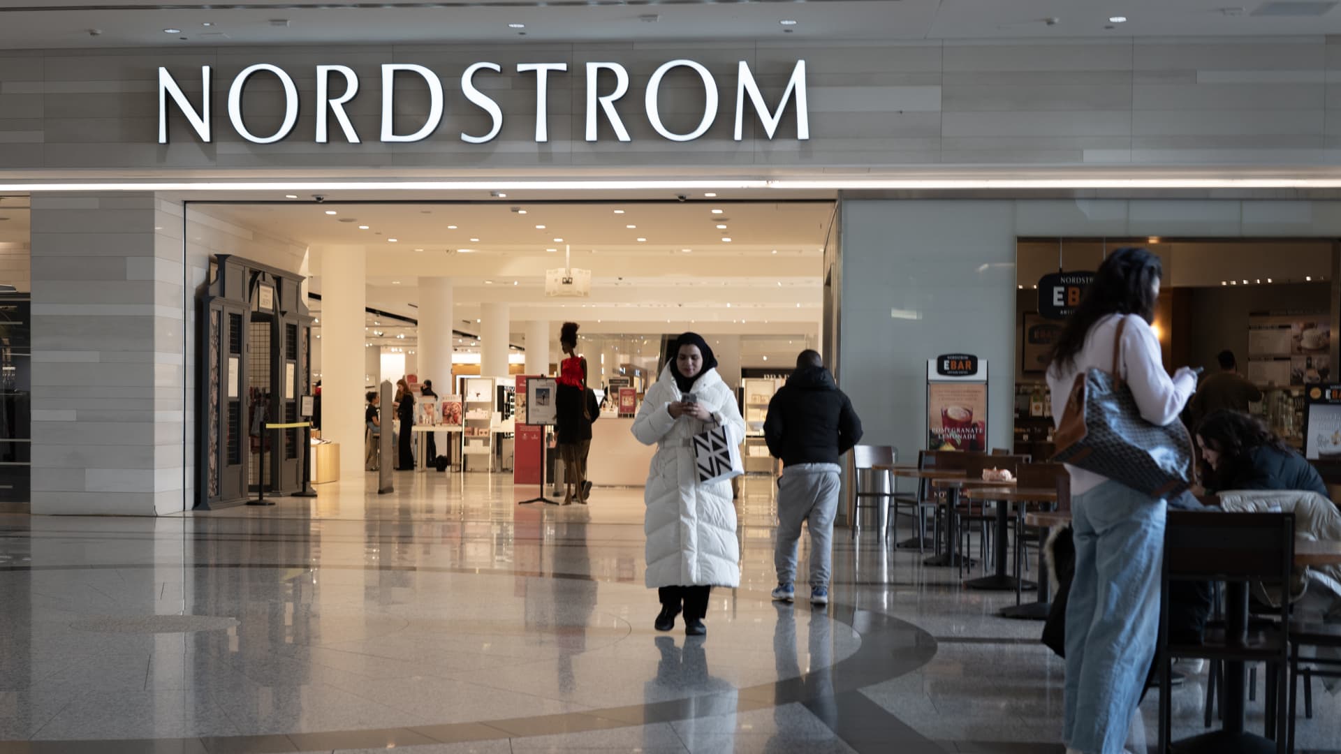 nordstrom-earnings-expectations