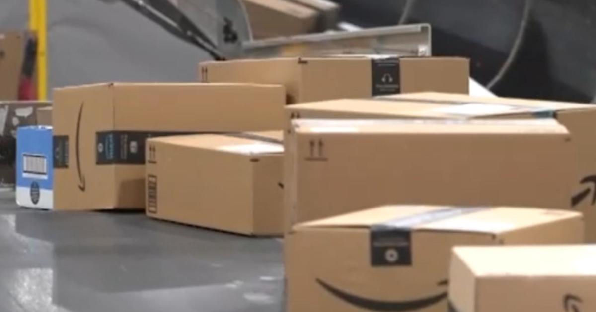 amazon-cyber-monday-global-operations