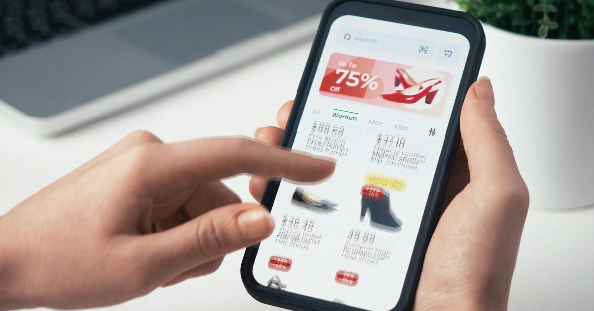 cyber-monday-online-shopping