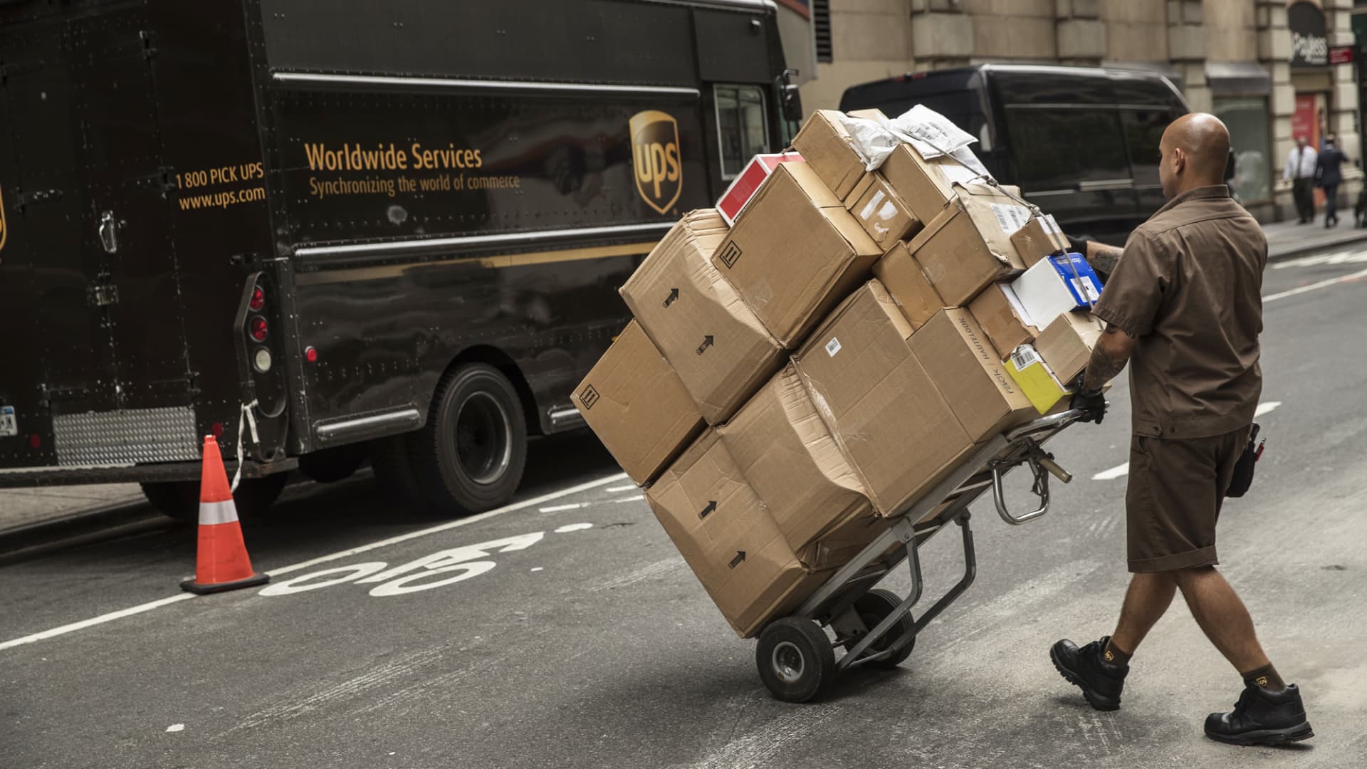 retail-returns-crisis