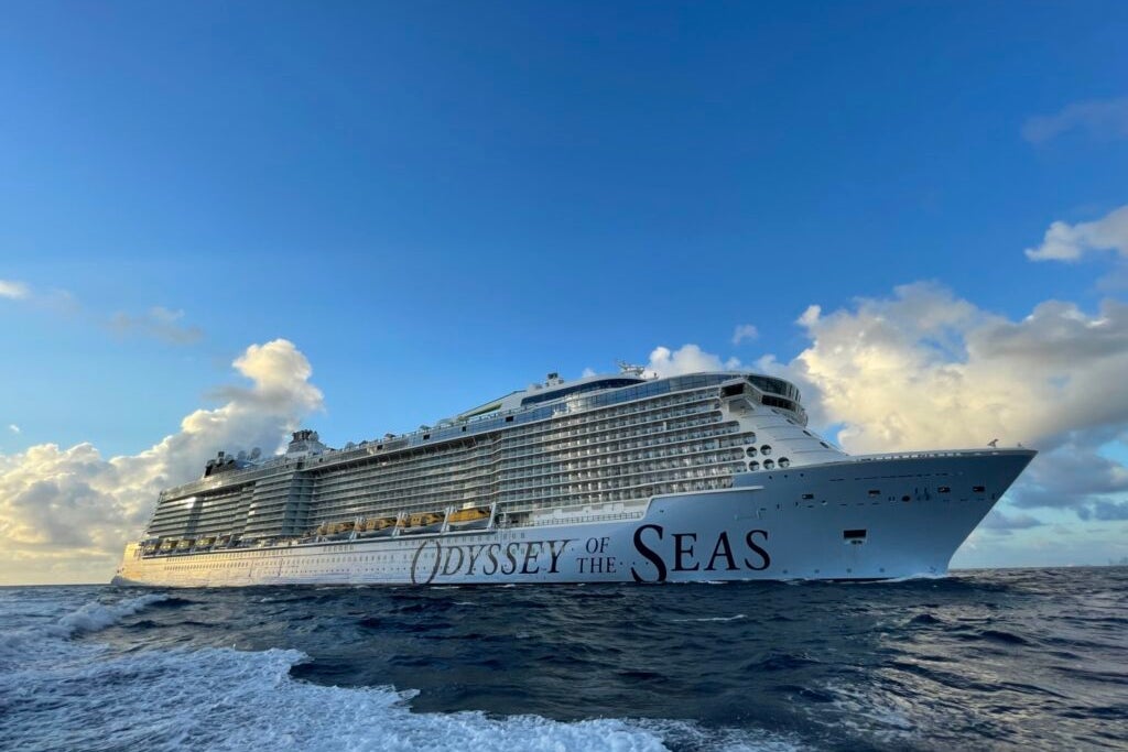cruise-industry-royal-caribbean-earnings