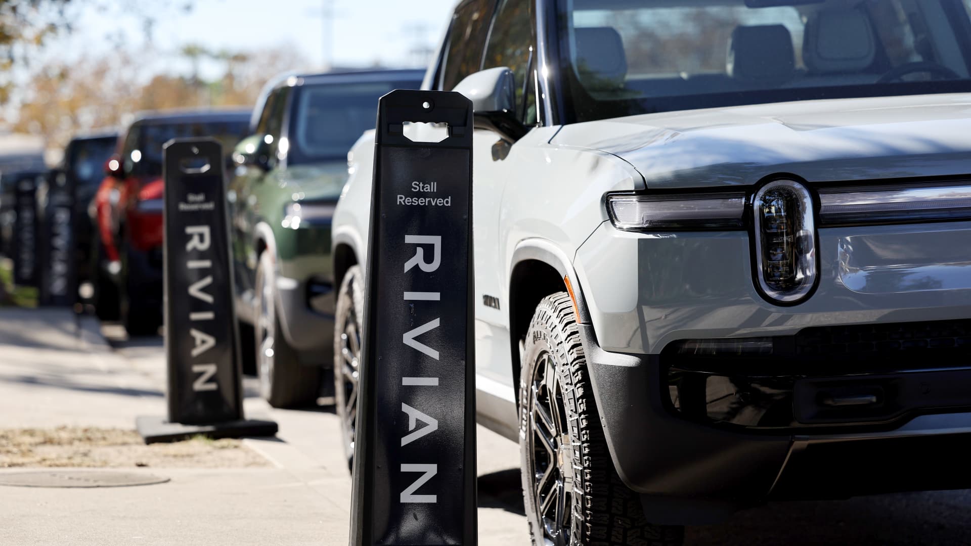 rivian-electric-vehicles-2024-target