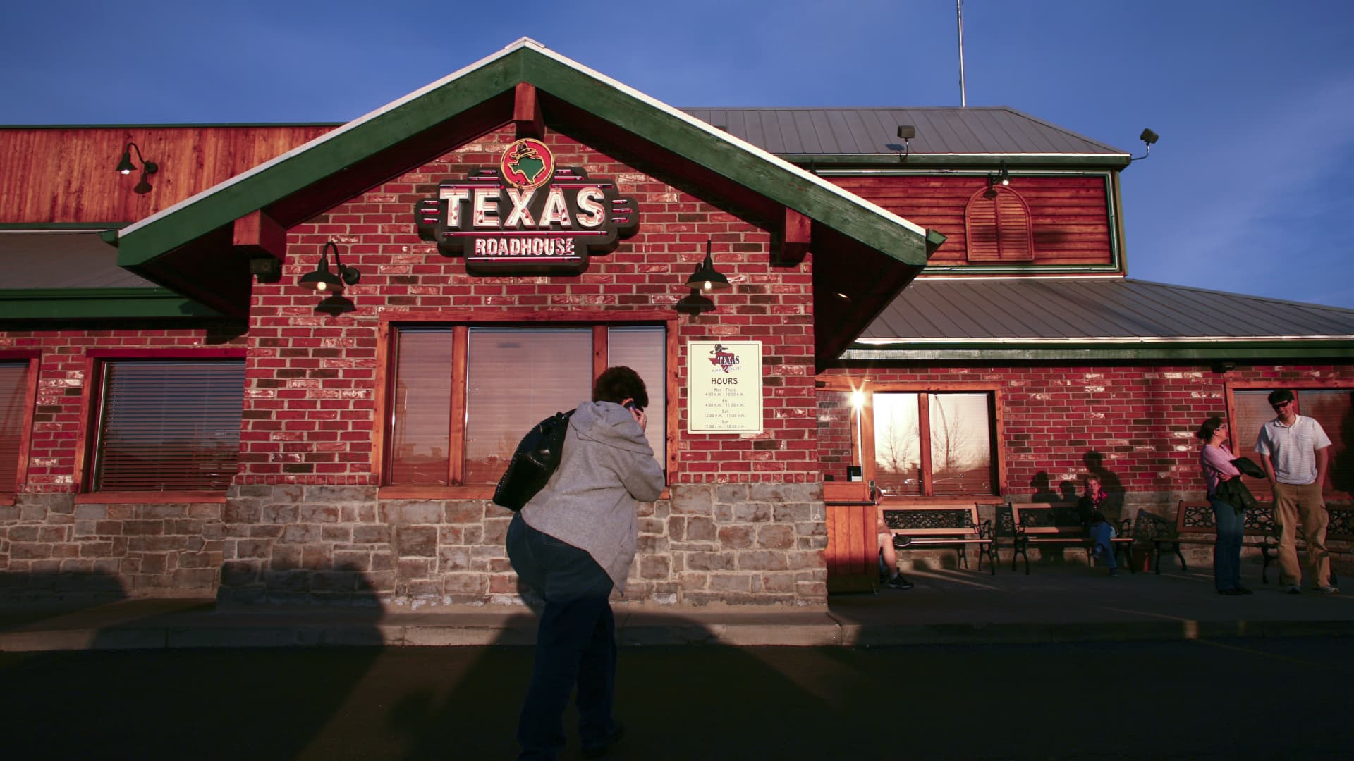 texas-roadhouse-quarterly-performance