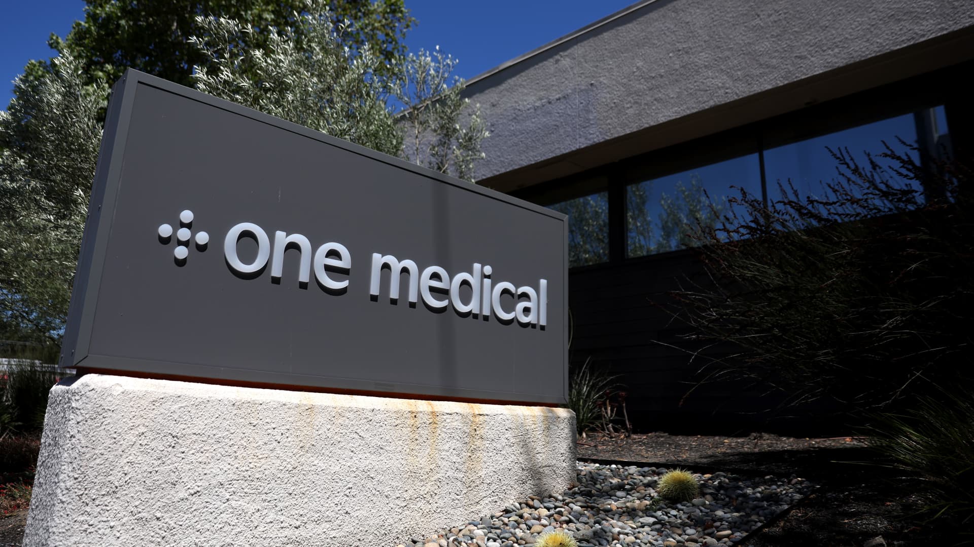 amazon-one-medical-ceo-change
