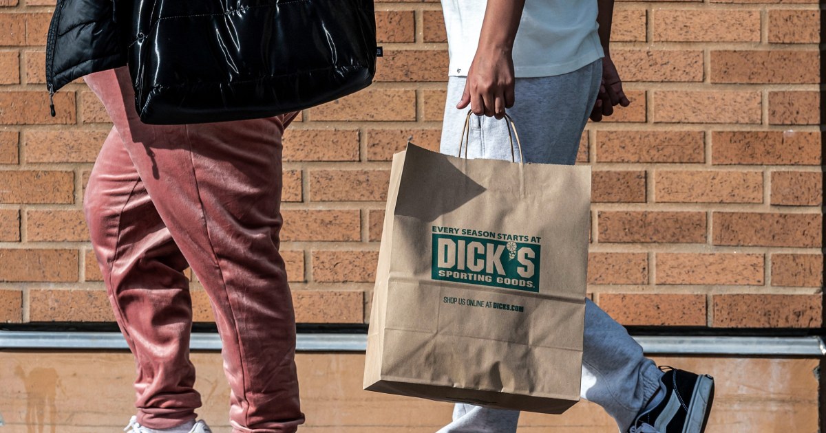 dicks-sporting-goods-recession-2025