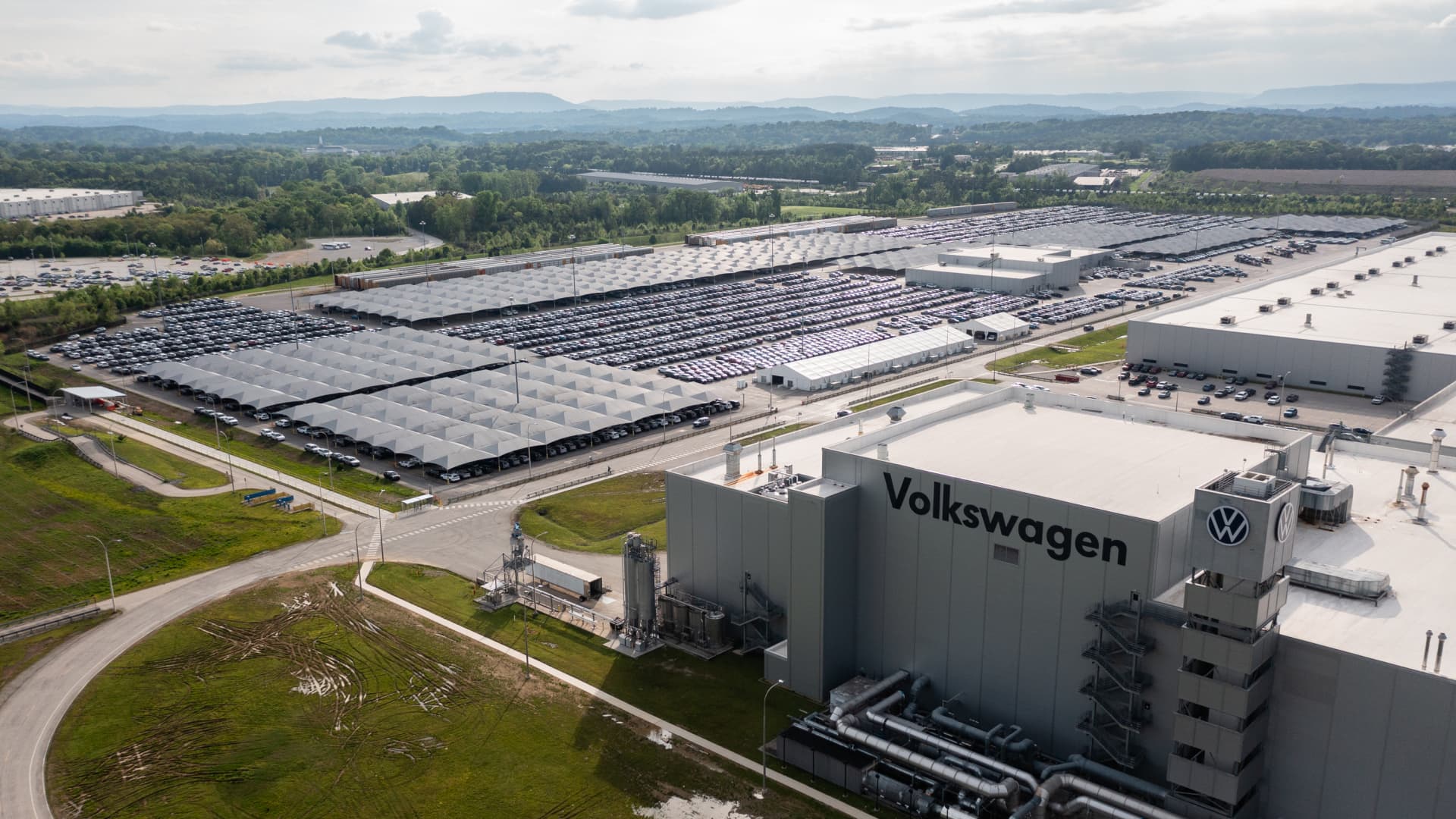 porsche-volkswagen-ties-tariff-threat
