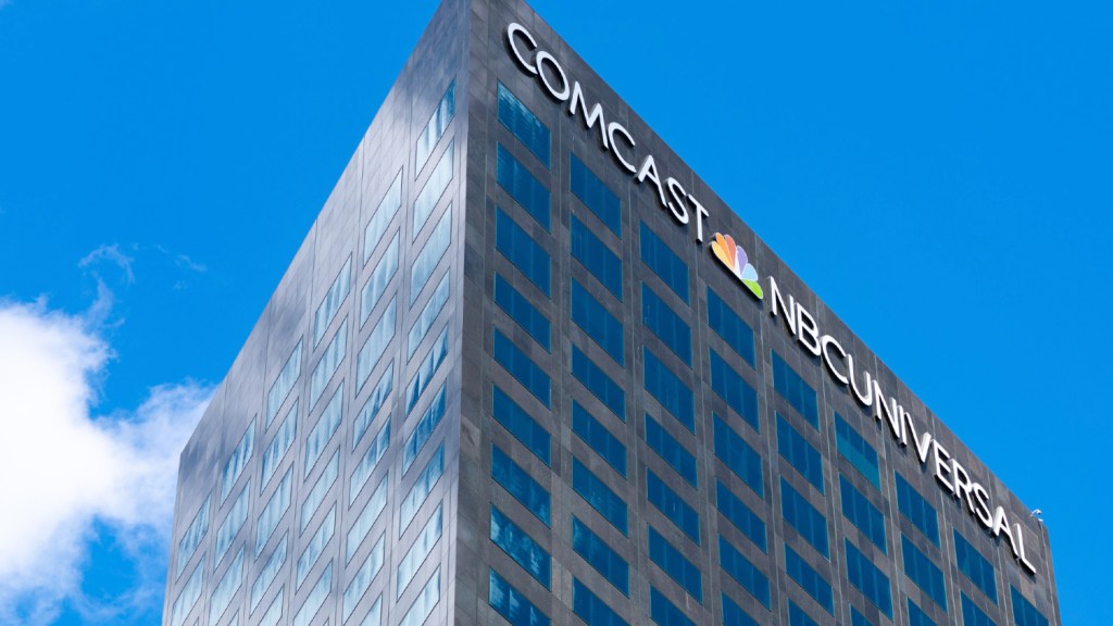 comcast-q1-earnings-advertising-decline