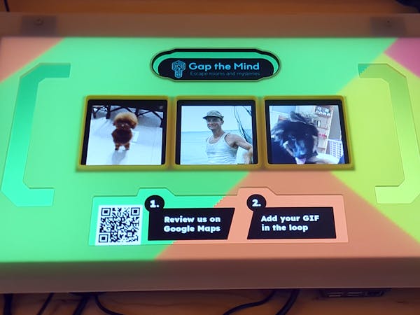 customer-engagement-review-gifs-small-businesses