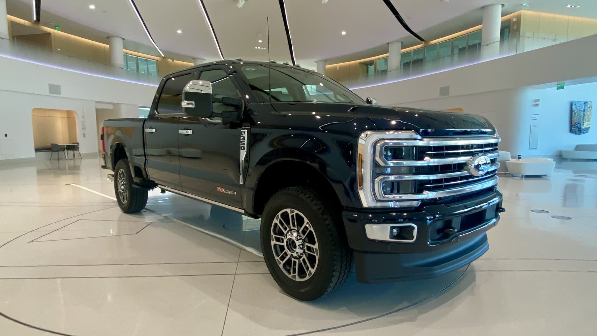 ford-luxury-pickups-experience