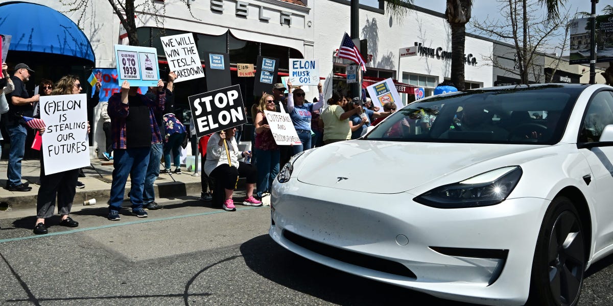 tesla-price-drop-elon-musk