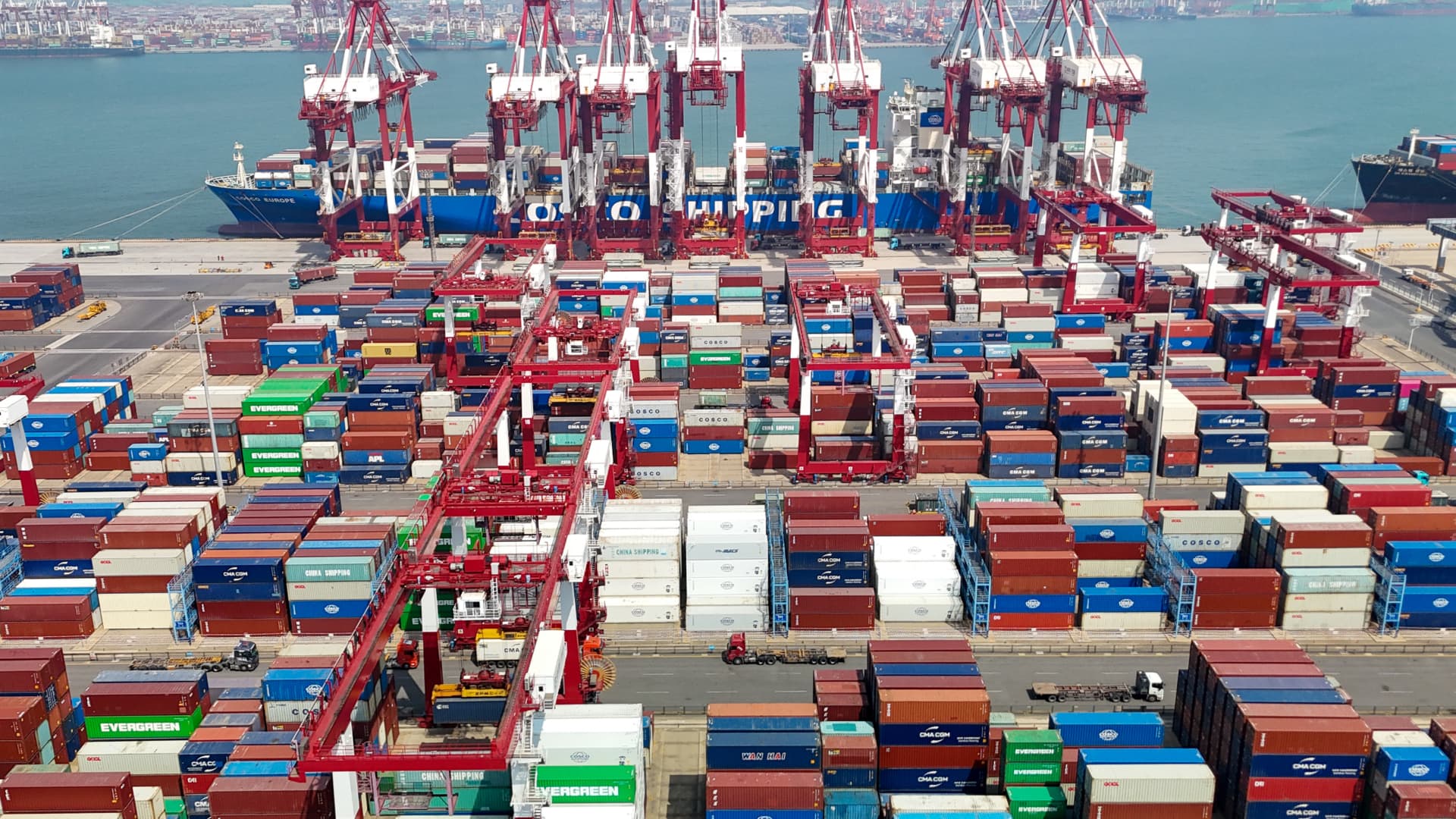 navigating-tariffs-business-strategy