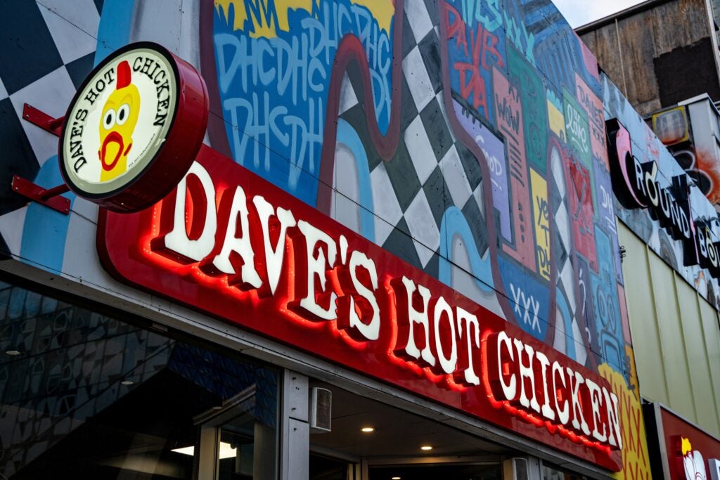 daves-hot-chicken