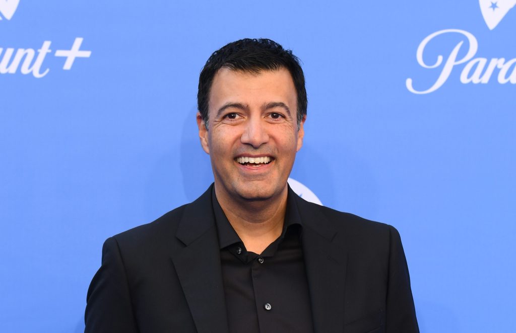 /news/paramount-global-cfo-naveen-chopra-departure
