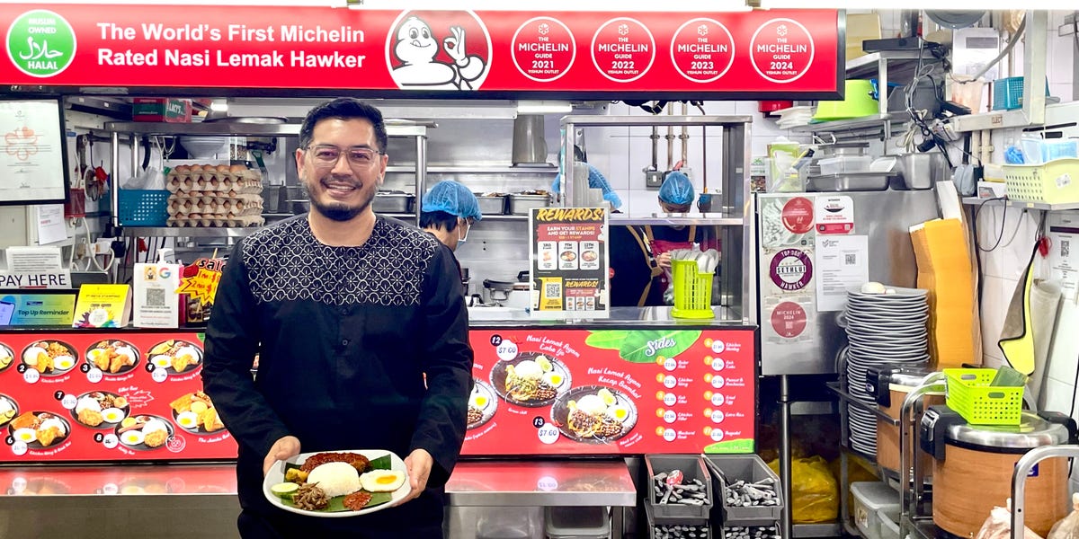 singapore-airlines-food-stall-michelin