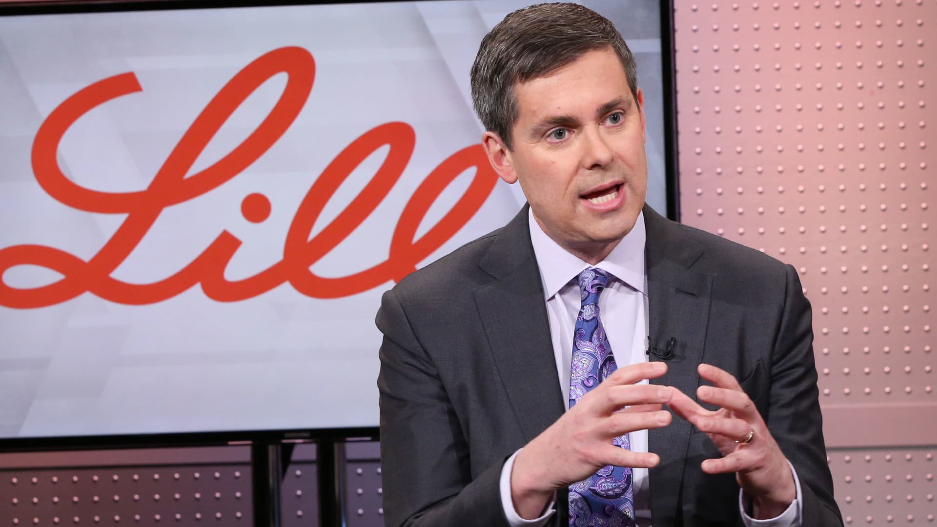 eli-lilly-stock-upgrade